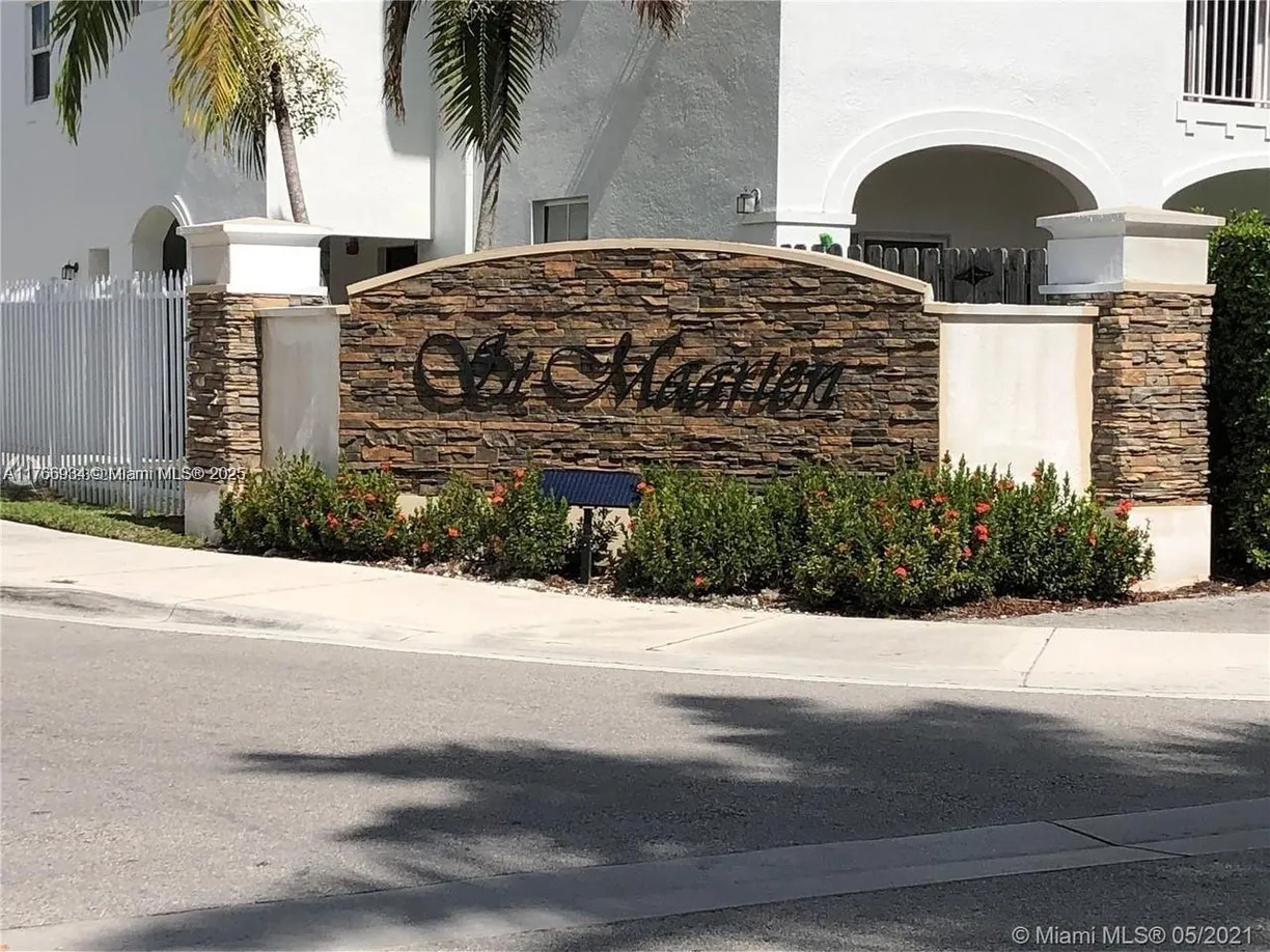 South Florida Real Estate | View 8960 NW 97th, 204 | 2 Beds, 2 Baths