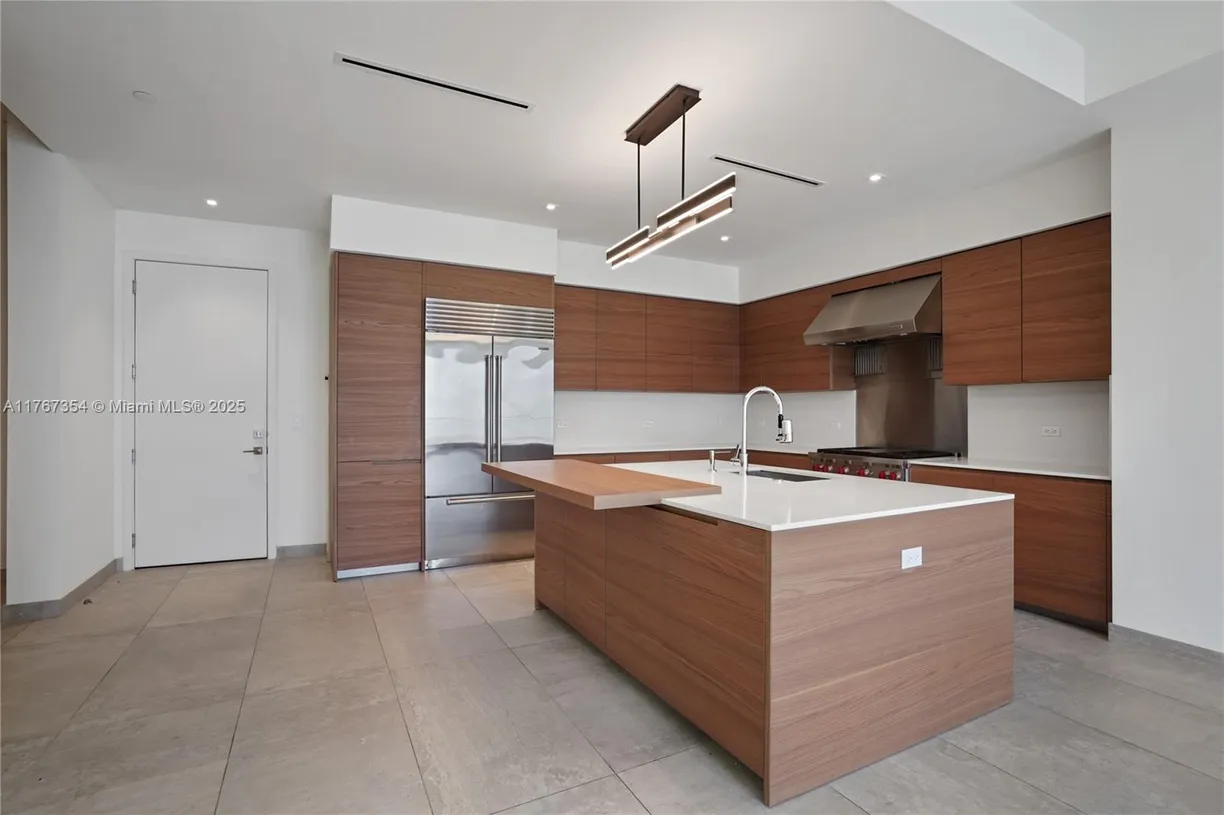South Florida Real Estate | View 3581 E Glencoe St, 307 | Listing