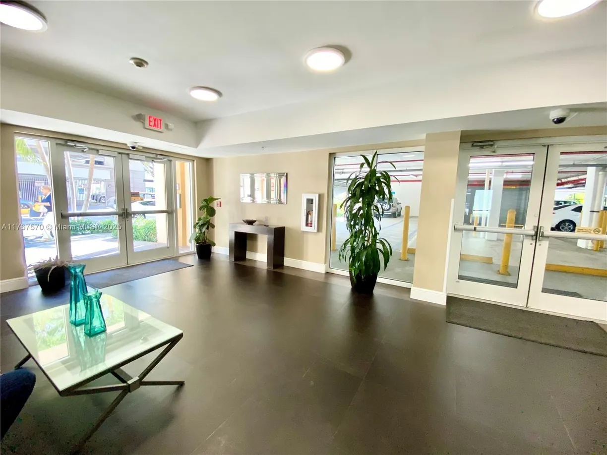 South Florida Real Estate | View 2650 SW 37th Ave, 606 | Listing