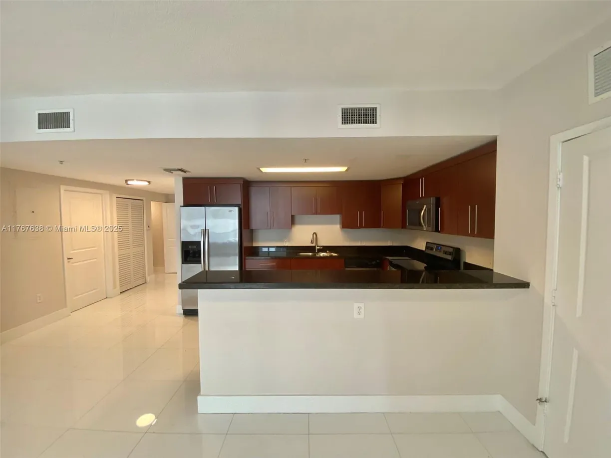 South Florida Real Estate | View 170 SE 14th St, 2208 | 2 Beds, 2 Baths
