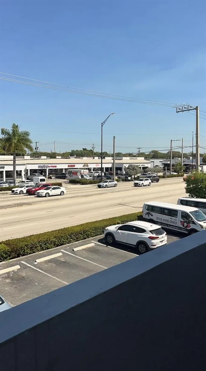 South Florida Real Estate | View 20-22 East Oakland Park Boulevard | Listing
