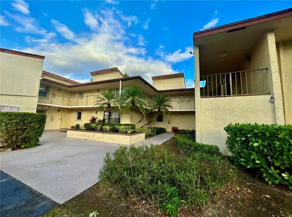South Florida Real Estate | View 8760 Holly Ct, 204 | 3 Beds, 2 Baths