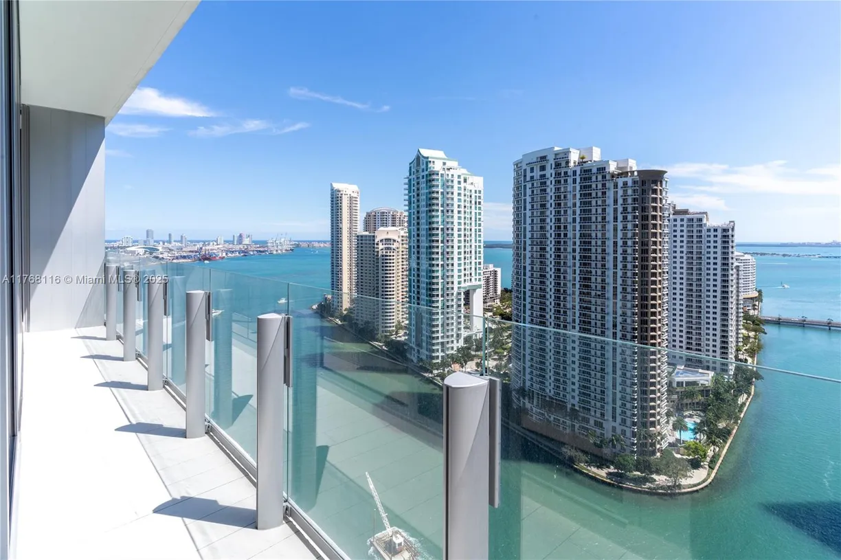 South Florida Real Estate | View 300 Biscayne Blvd Way, 2604 | 4 Beds, 5 Baths
