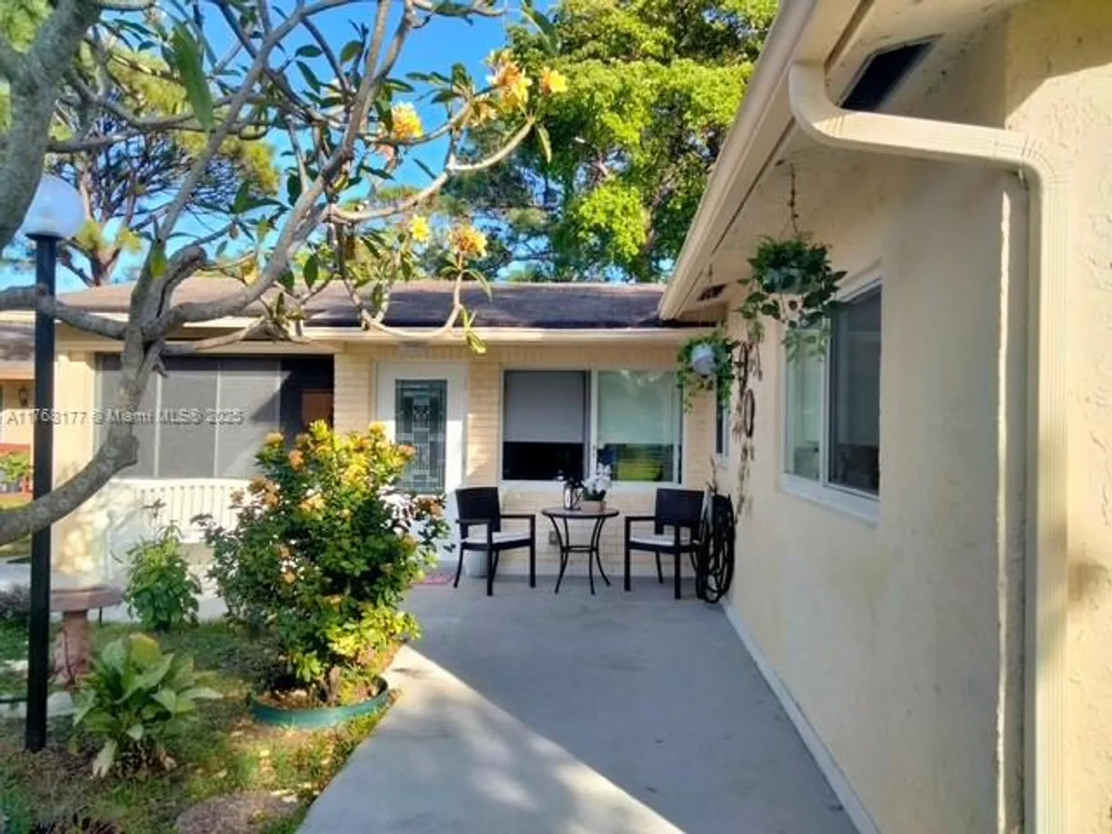 South Florida Real Estate | View 410 SW Natura Avenue | Listing