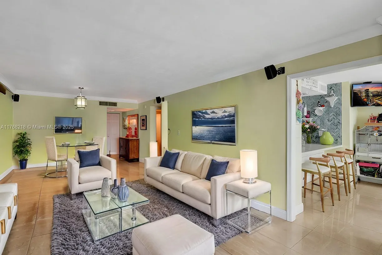 South Florida Real Estate | View 2655 Collins Ave, 904 | 1 Bed, 1 Bath