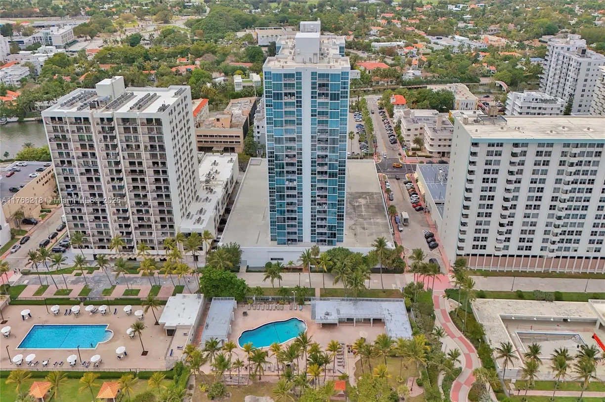 South Florida Real Estate | View 2655 Collins Ave, 904 | Listing