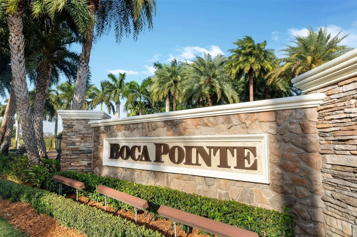 South Florida Real Estate | View 7658 Elmridge Dr, 17-U | 2 Beds, 2 Baths