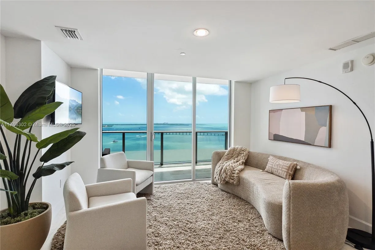 South Florida Real Estate | View 1300 Brickell Bay Drive, 3604 | 2 Beds, 2 Baths