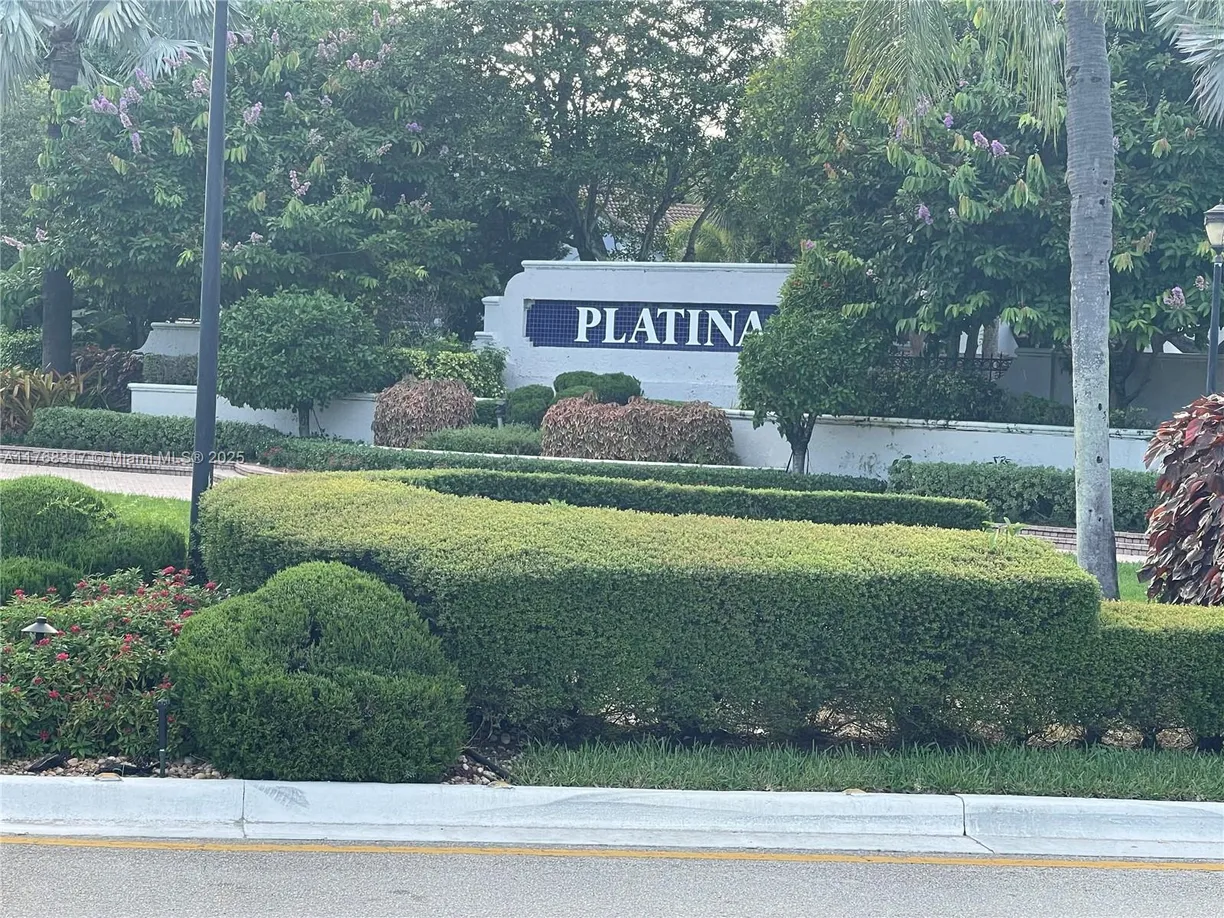 South Florida Real Estate | View 5133 Brisata Cir, L | Listing