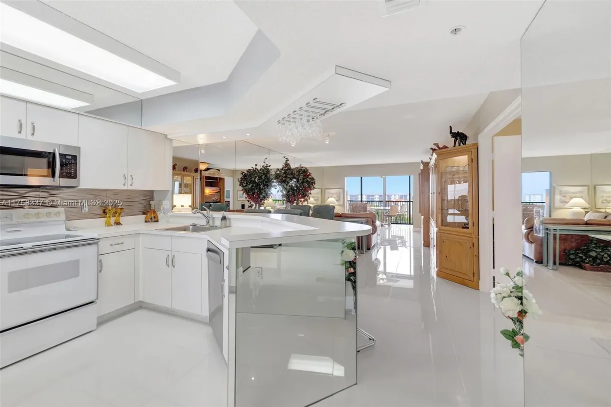 South Florida Real Estate | View 2334 S Cypress Bend Dr, 908 | 3 Beds, 2 Baths