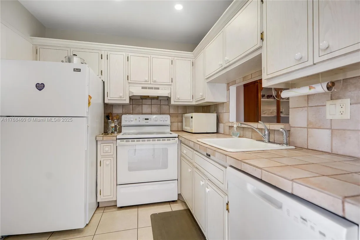 South Florida Real Estate | View 4431 NW 16th St, H109 | Listing