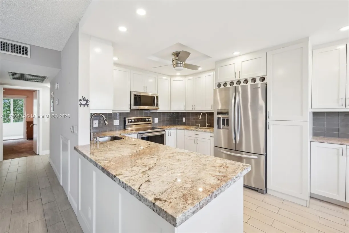South Florida Real Estate | View 4054 Rexford C, 4054 | 2 Beds, 2 Baths