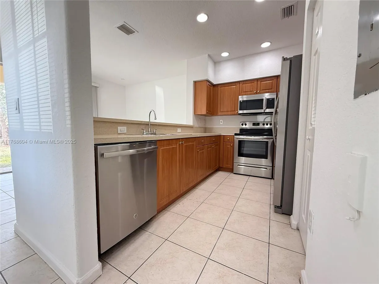 South Florida Real Estate | View 2666 SW 83rd Ter, 101 | 2 Beds, 2 Baths