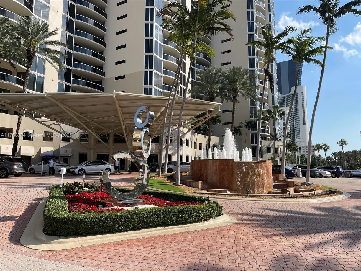 South Florida Real Estate | View 17555 Collins Ave, 1906 | 2 Beds, 2 Baths