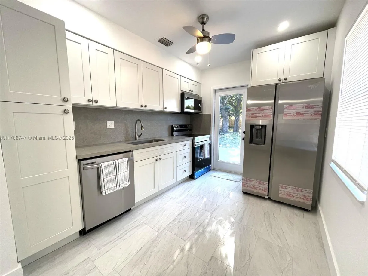 South Florida Real Estate | View 1429 NW 5th Ave | 2 Beds, 1 Bath