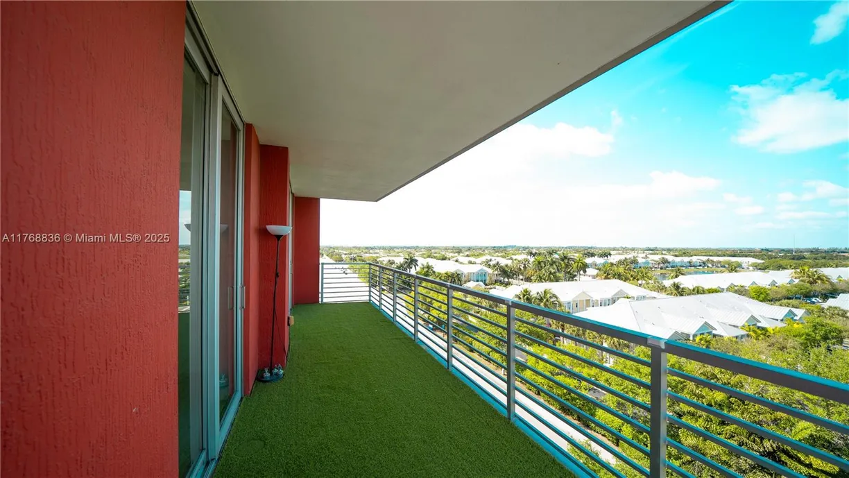 South Florida Real Estate | View 7661 NW 107th Ave, 714 | 3 Beds, 3 Baths