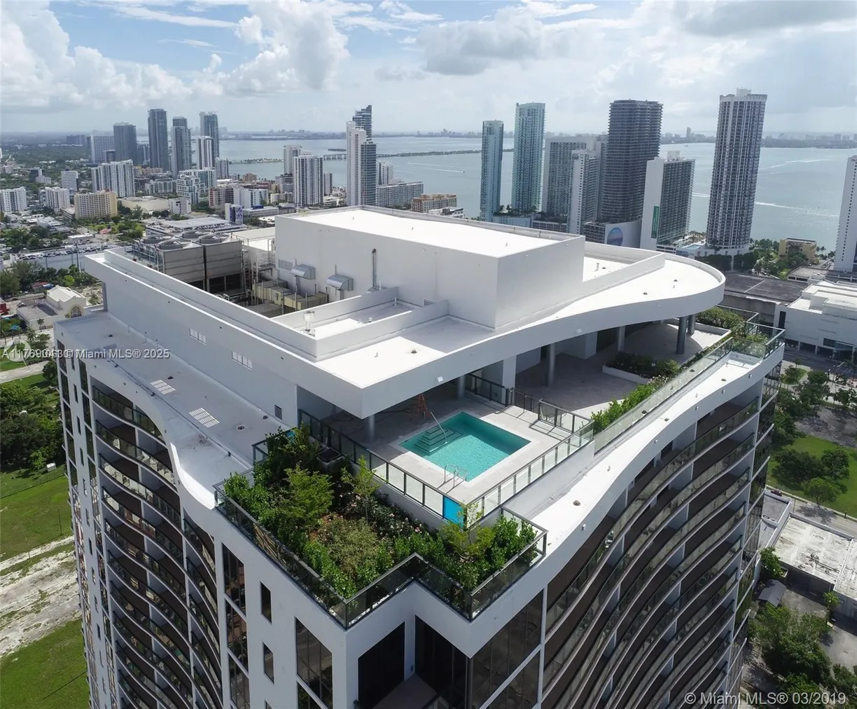 South Florida Real Estate | View 1600 NE 1st Ave, 2618 | 1 Bed, 1 Bath