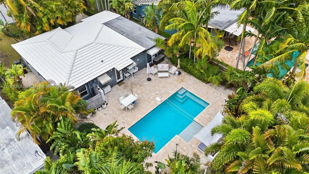 South Florida Real Estate | View 1528 NE 17th Ter, 1 | 4 Beds, 2 Baths
