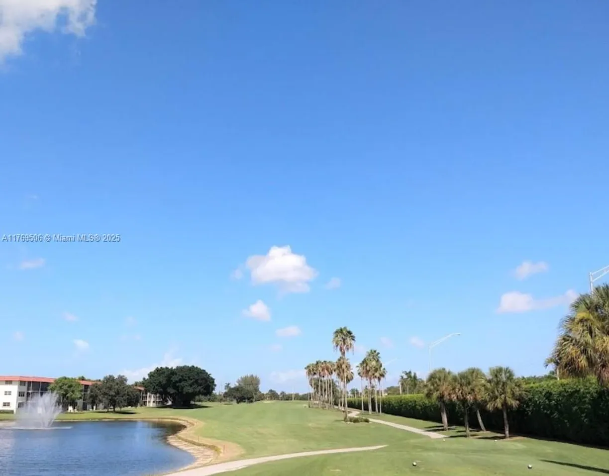South Florida Real Estate | View 9410 N Hollybrook Lake Dr, 304 | Listing