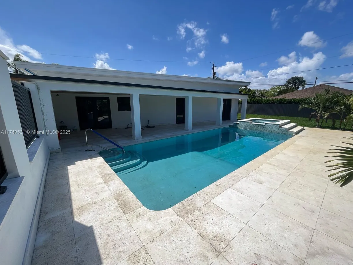 South Florida Real Estate | View 10625 SW 112th St | Listing