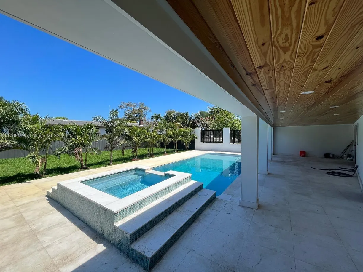 South Florida Real Estate | View 10625 SW 112th St | Listing