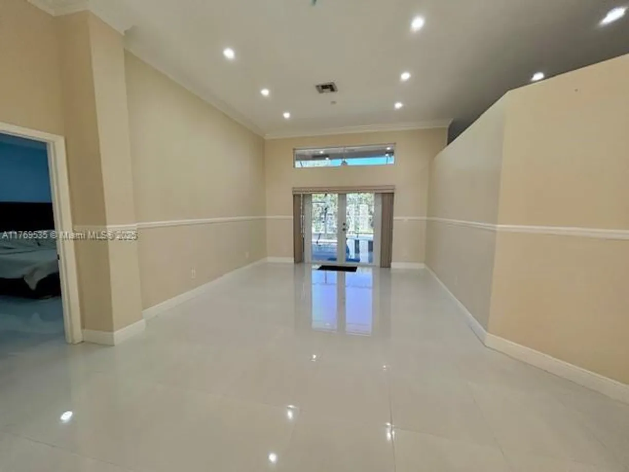 South Florida Real Estate | View 10261 NW 54th Pl | Listing