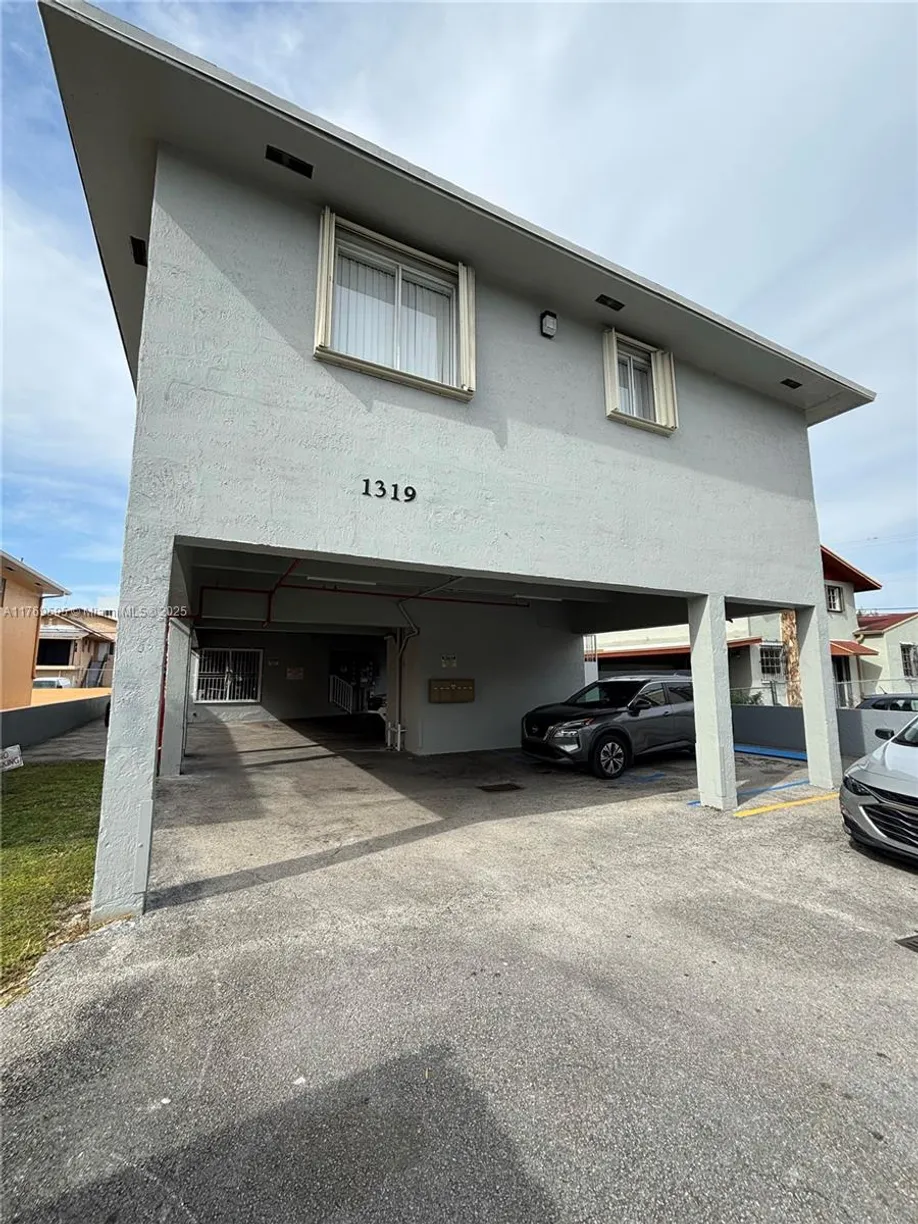 South Florida Real Estate | View 1319 NW 2nd St, 7 | 2 Beds, 1 Bath