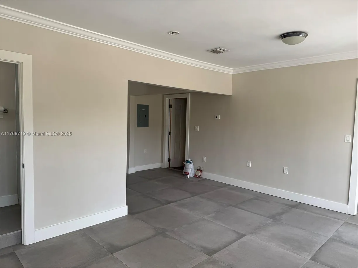 South Florida Real Estate | View 1820 Harrison St, 1 | Listing