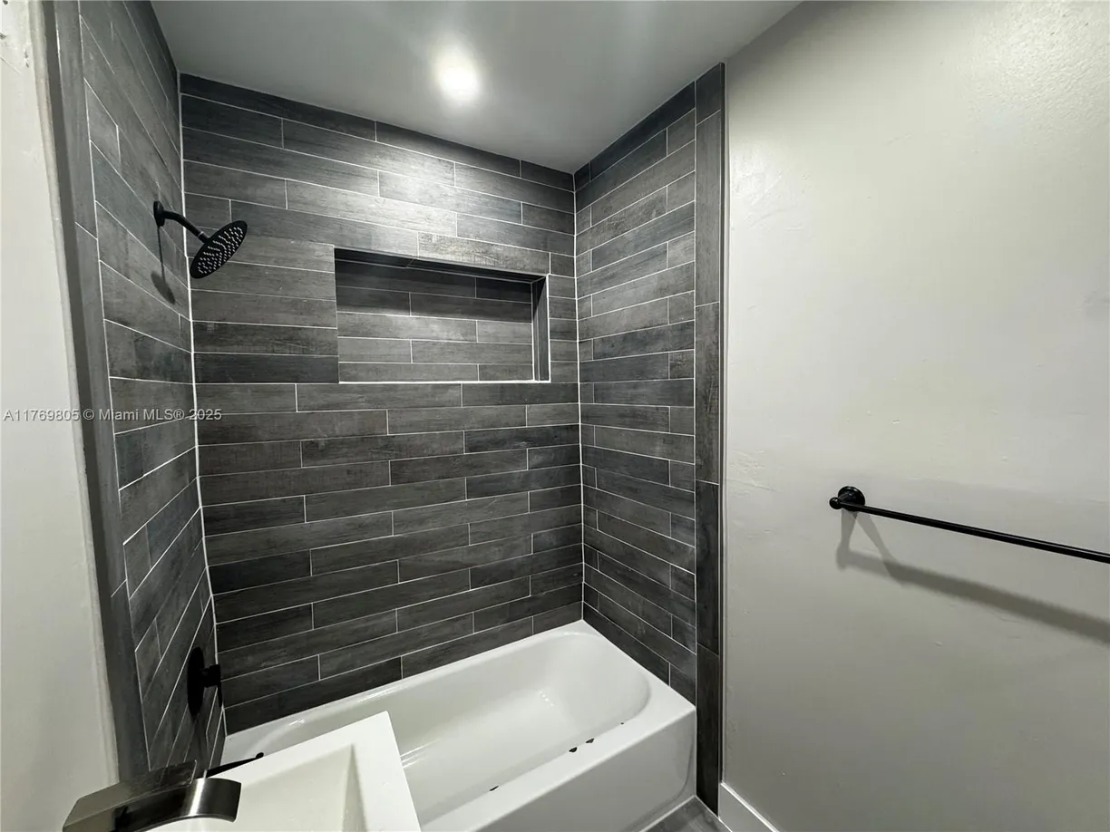 South Florida Real Estate | View 2377 NW 35th St, utilities included | Listing