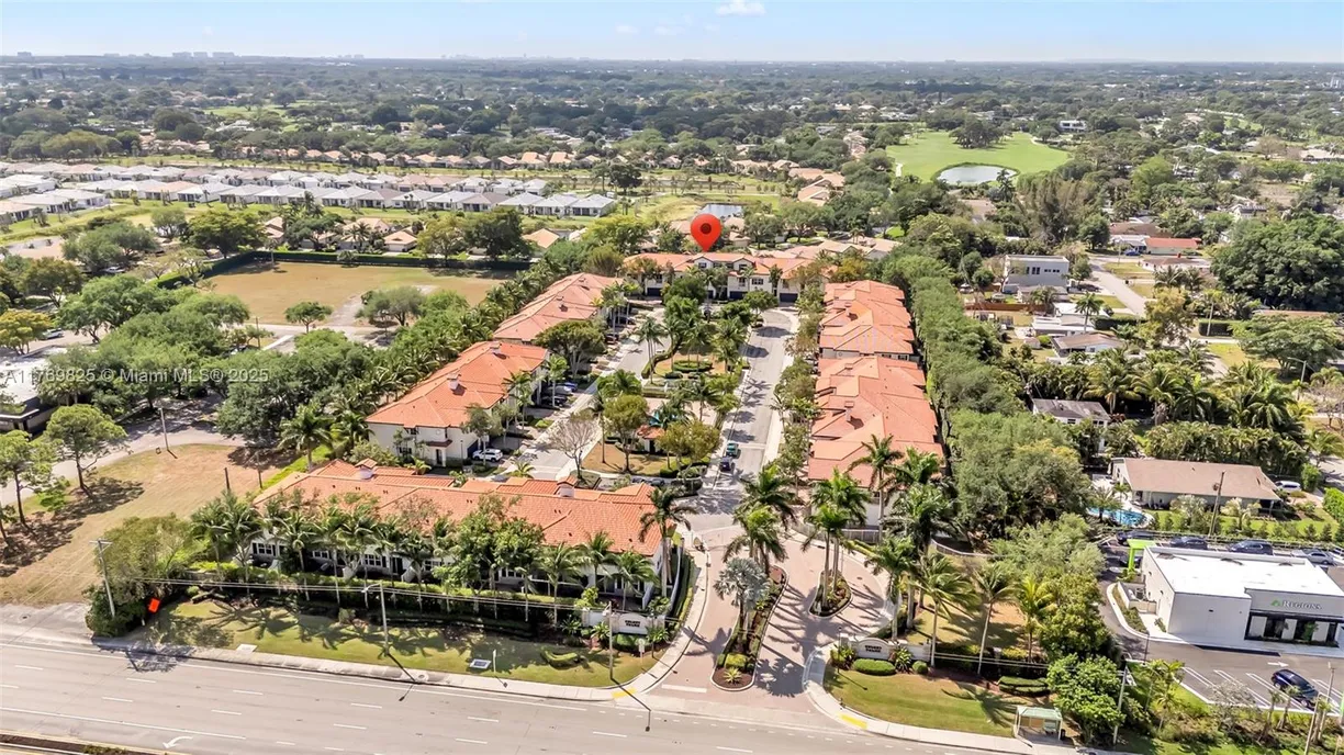 South Florida Real Estate | View 4718 S Prive Cir | Listing