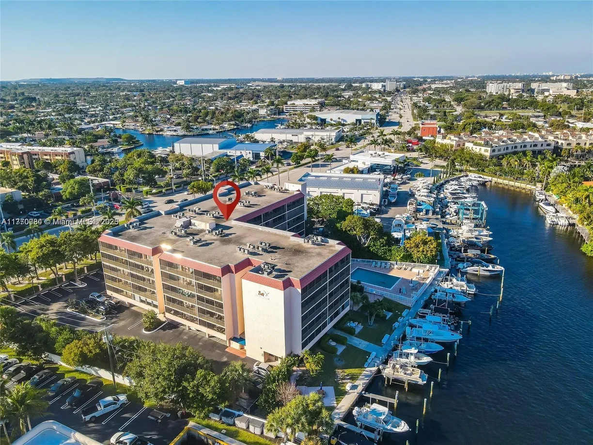 South Florida Real Estate | View 740 S Federal Hwy, 209 | 2 Beds, 2 Baths