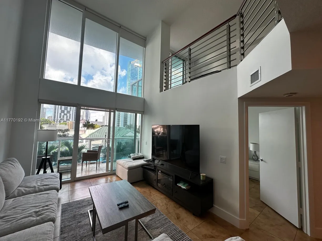 South Florida Real Estate | View 41 SE 5th St, 807 | Listing