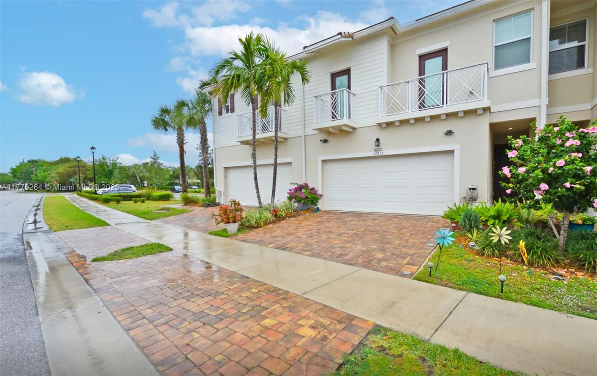 South Florida Real Estate | View 12053 Park Central, 12053 | Listing