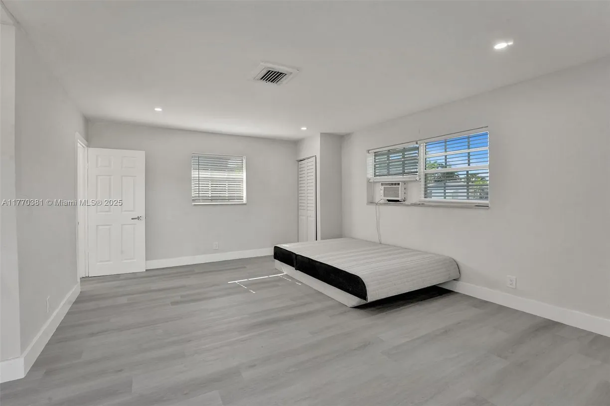 South Florida Real Estate | View 5657 Grant St, 5 | 1 Bath