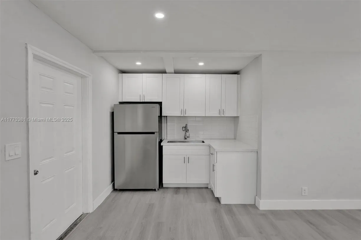 South Florida Real Estate | View 5657 Grant St, 5 | Listing
