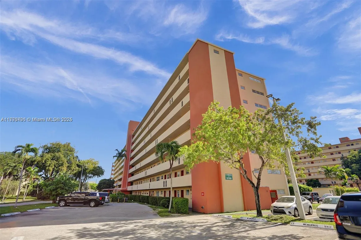 South Florida Real Estate | View 1770 NE 191st St, 717-1 | Listing