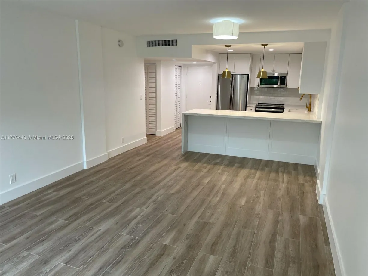 South Florida Real Estate | View 100 Edgewater Dr, 101 | 1 Bed, 1 Bath