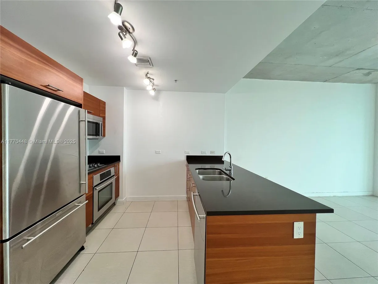 South Florida Real Estate | View 3301 NE 1st Ave, H0905 | Listing