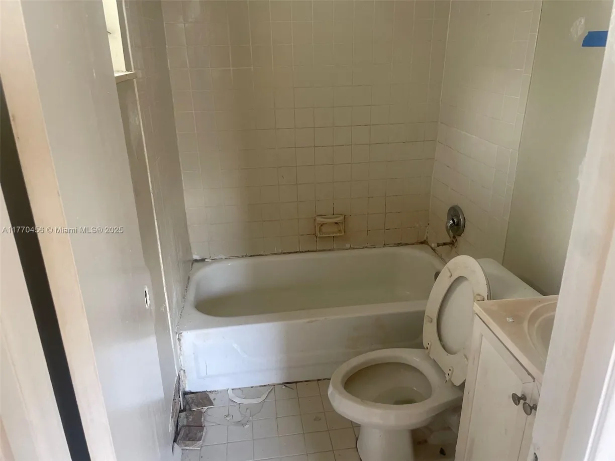 South Florida Real Estate | View 8220 SW 6th St | Listing