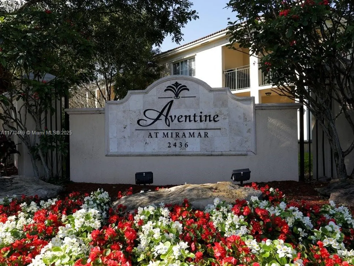 South Florida Real Estate | View 2457 CENTERGATE DRIVE, 106 | 1 Bed, 1 Bath