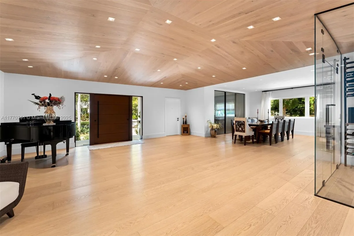 South Florida Real Estate | View 5601 San Vicente St | Listing
