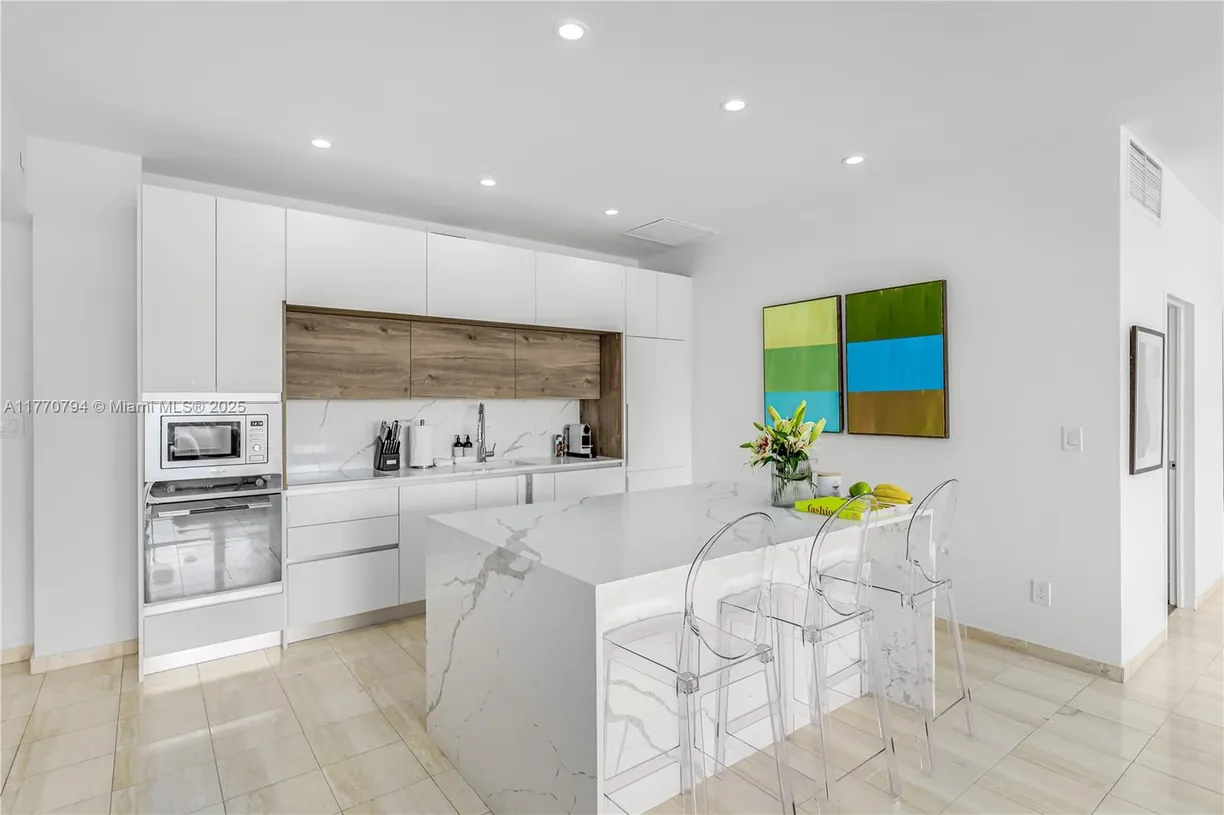 South Florida Real Estate | View 4925 Collins Ave, 2G | Listing