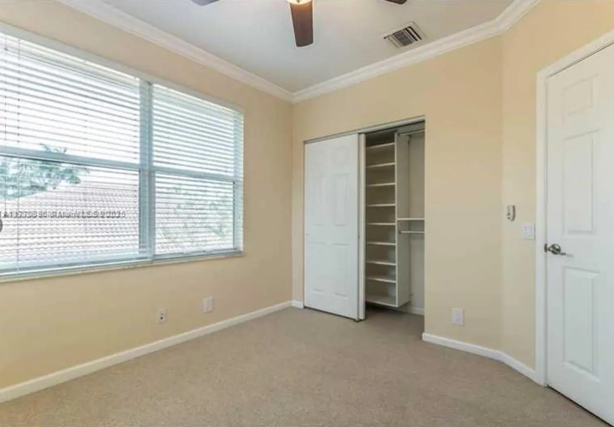 South Florida Real Estate | View 1831 Mariners Ln, 1831 | Listing