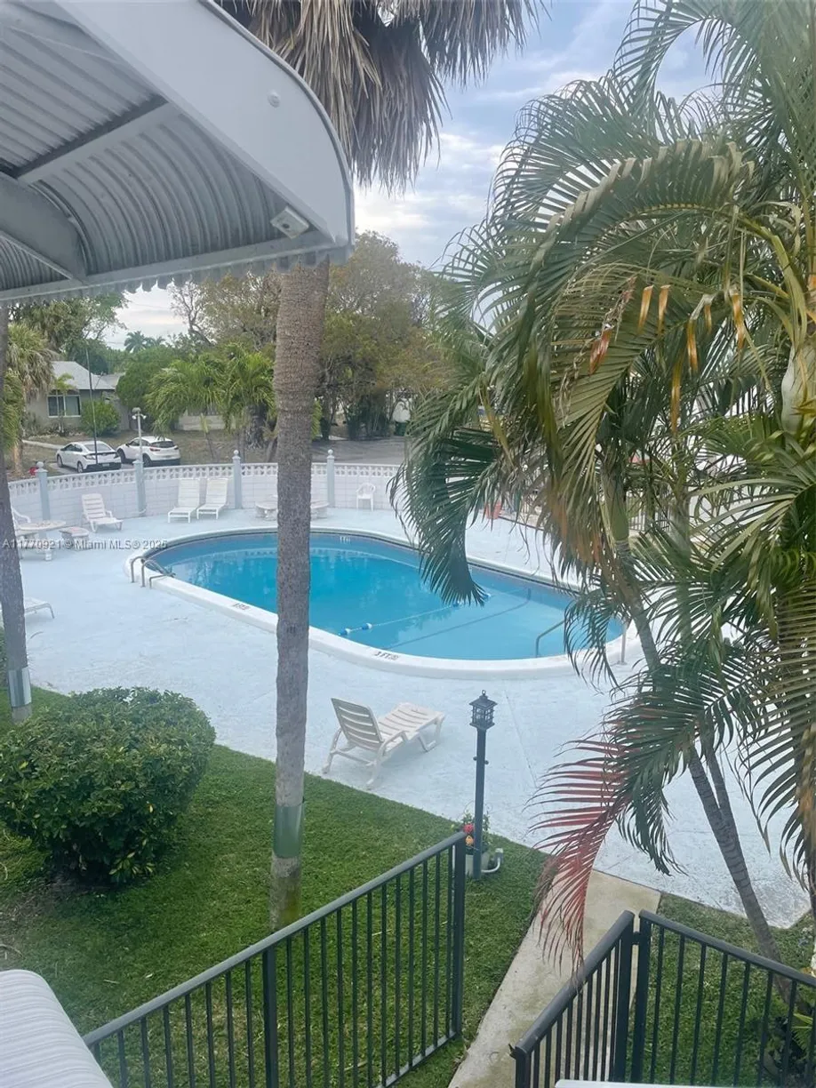 South Florida Real Estate | View 1920 NE 51st Ct, 207 | 1 Bed, 1 Bath