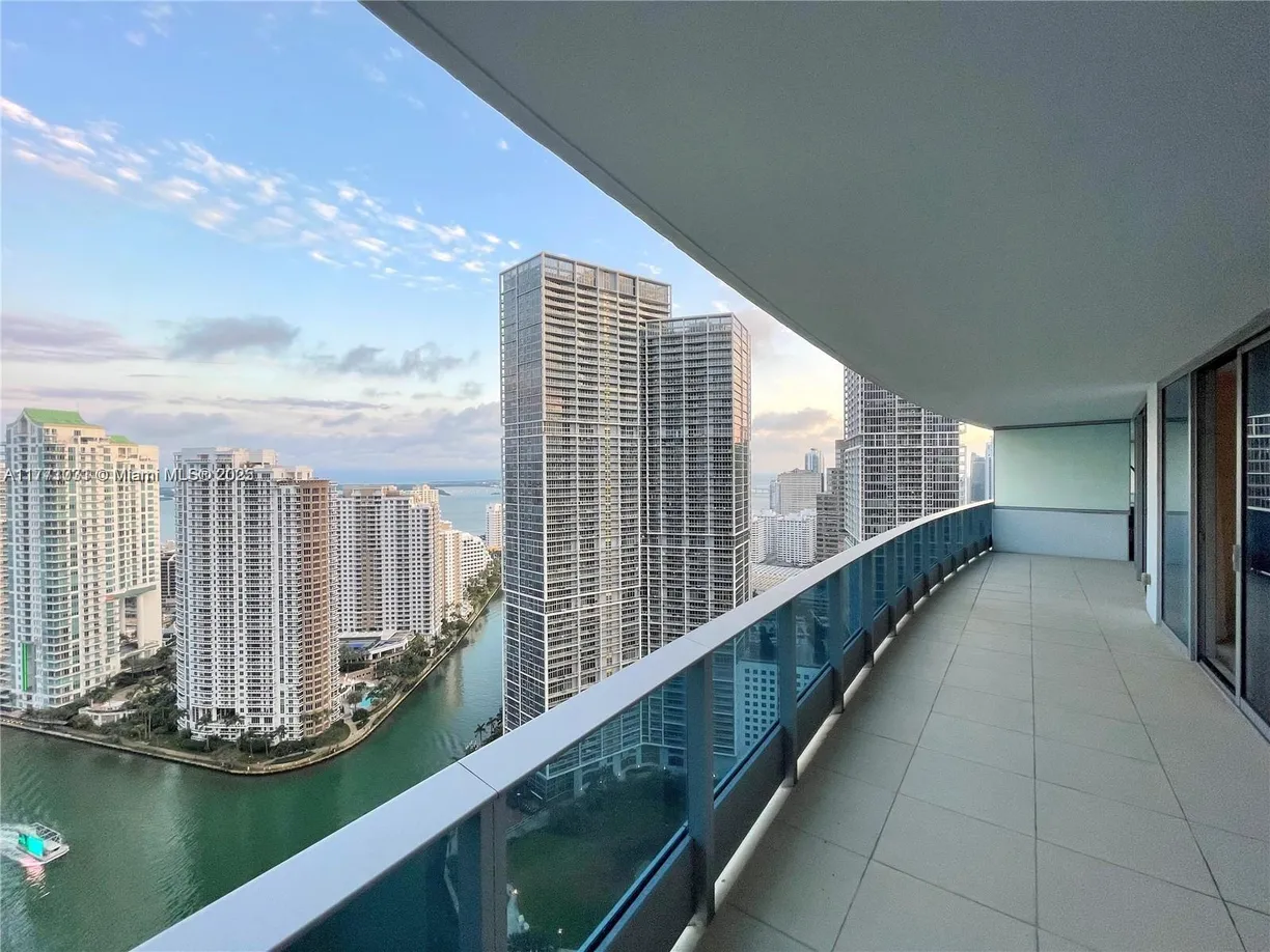 South Florida Real Estate | View 200 Biscayne Boulevard Way, 3803 | 2 Beds, 2 Baths