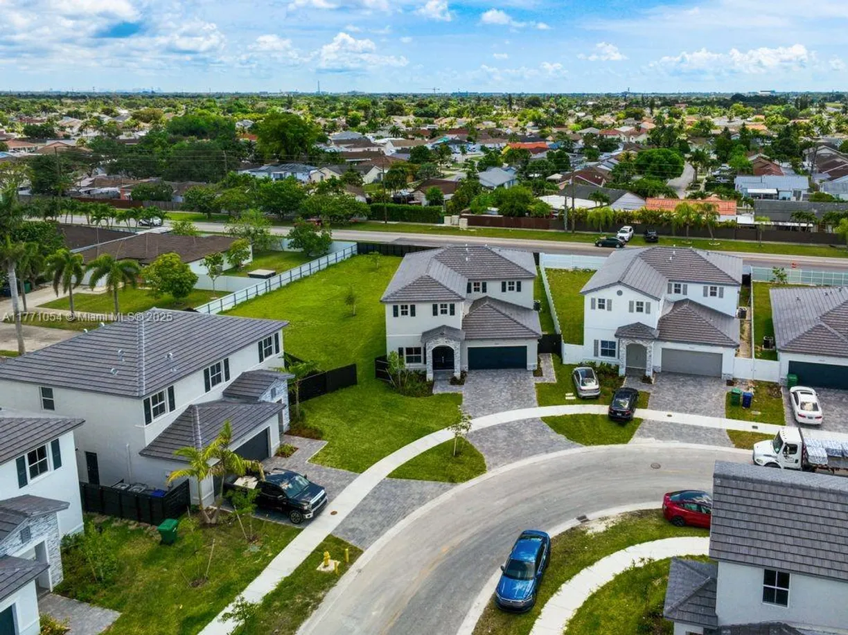 South Florida Real Estate | View 21011 SW 127th Ct | Listing