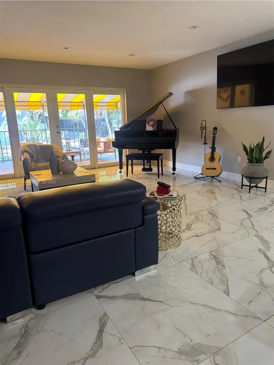 South Florida Real Estate | View 16430 Briar Patch Pl | Listing