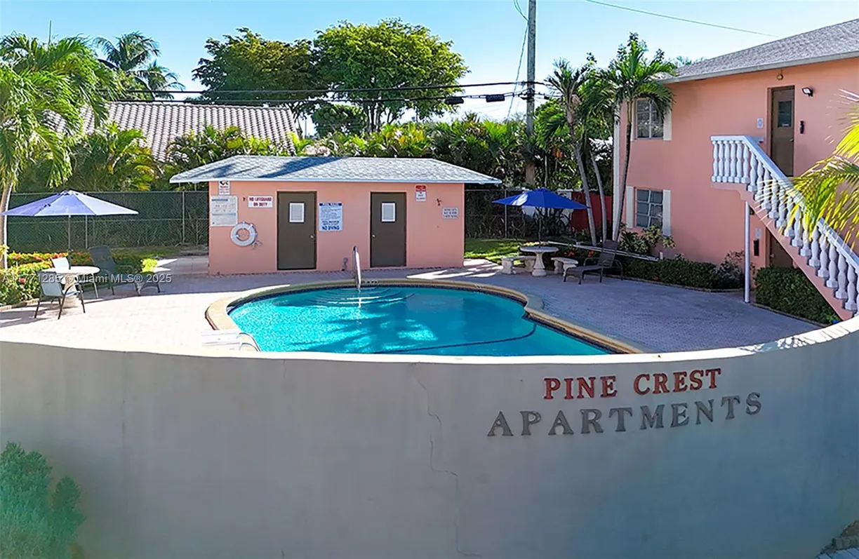 South Florida Real Estate | View 5950 NE 18th Ave, 524 | 1 Bed, 1 Bath