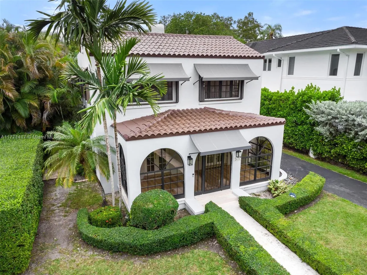South Florida Real Estate | View 2618 Alhambra Cir | Listing