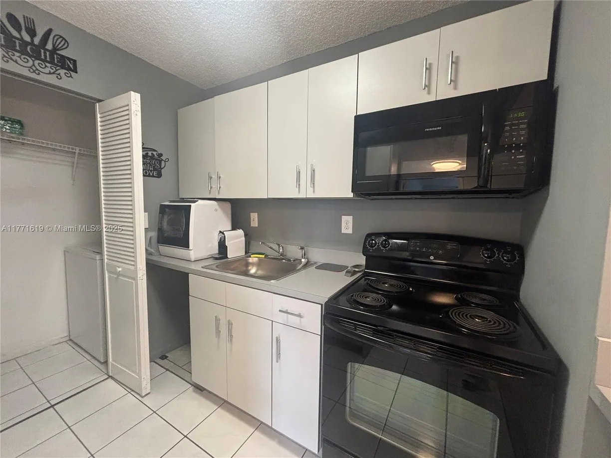 South Florida Real Estate | View 20741 NE 4th Ct, 104 | Listing